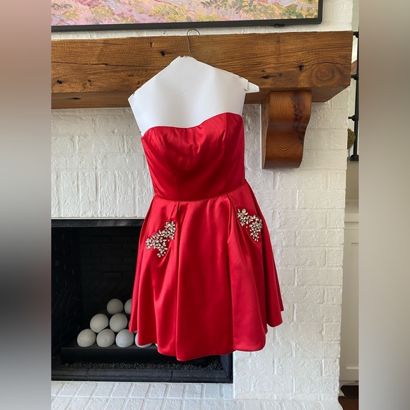 Sherri hill homecoming dress - Picture 3 of 4